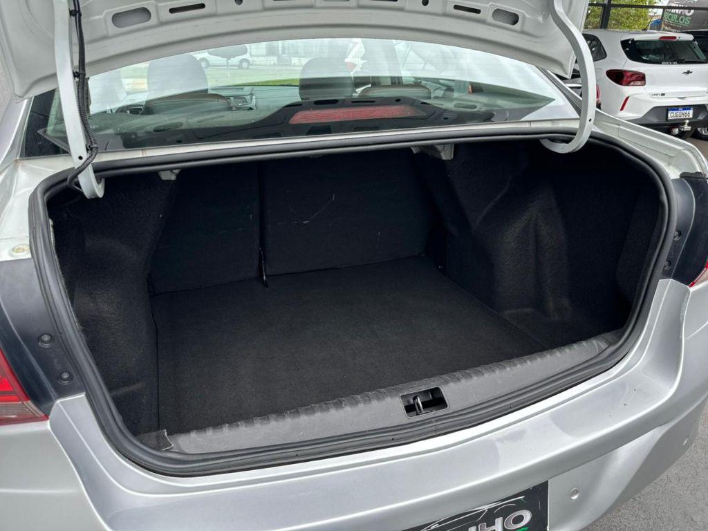 CHEVROLET Cobalt - Foto