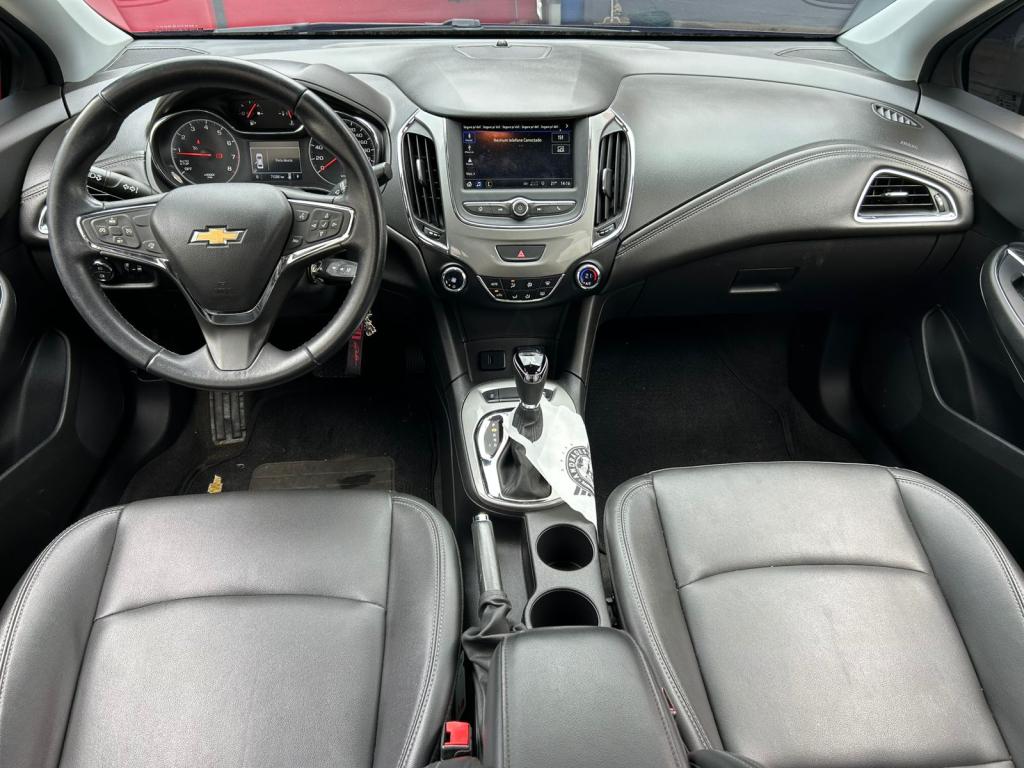CHEVROLET Cruze Hatch - Foto