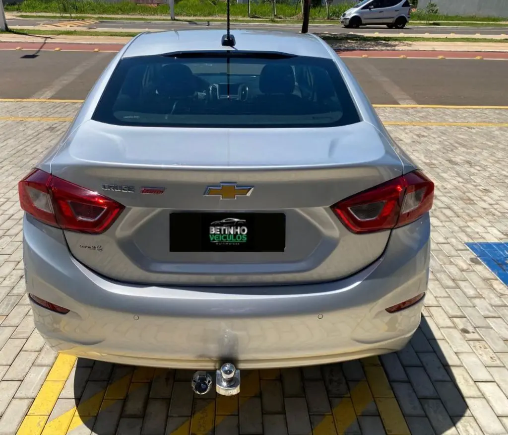 CHEVROLET Cruze Sedan - Foto