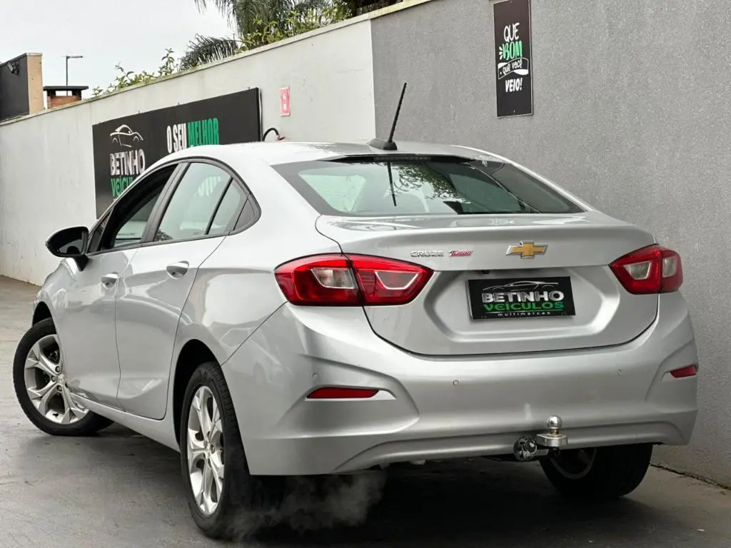 CHEVROLET Cruze Sedan - Foto