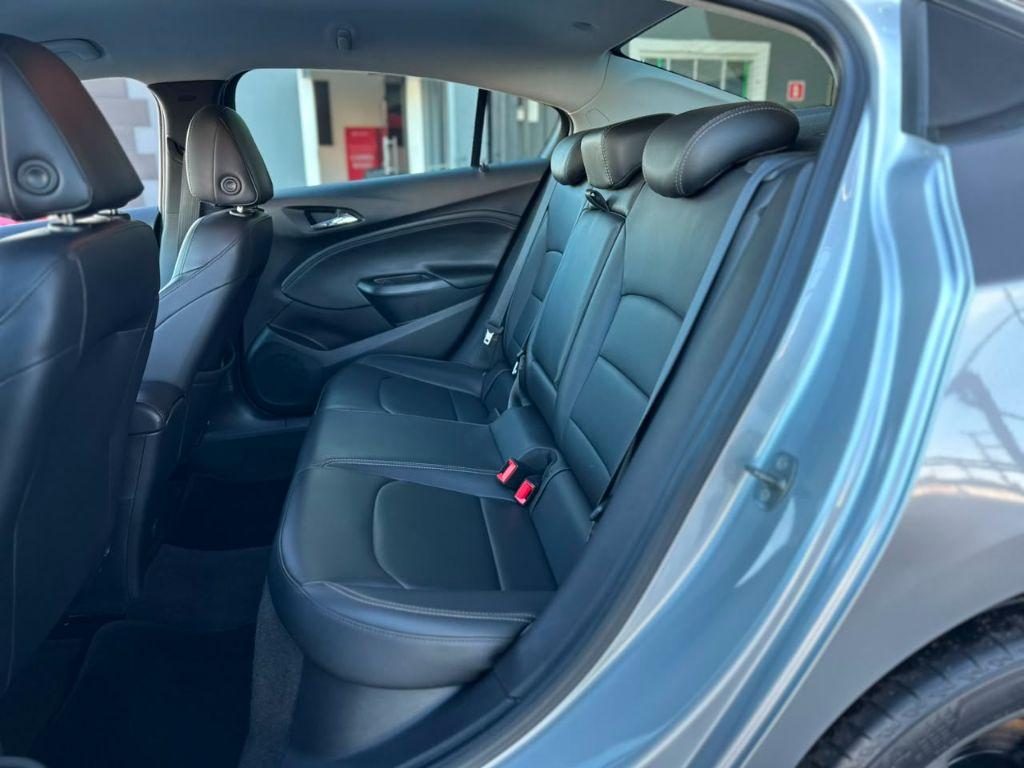 CHEVROLET Cruze Sedan - Foto