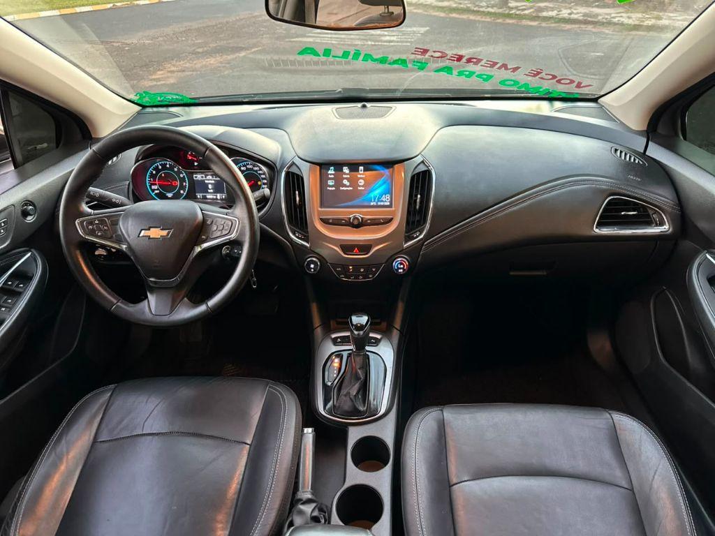 CHEVROLET Cruze Sedan - Foto