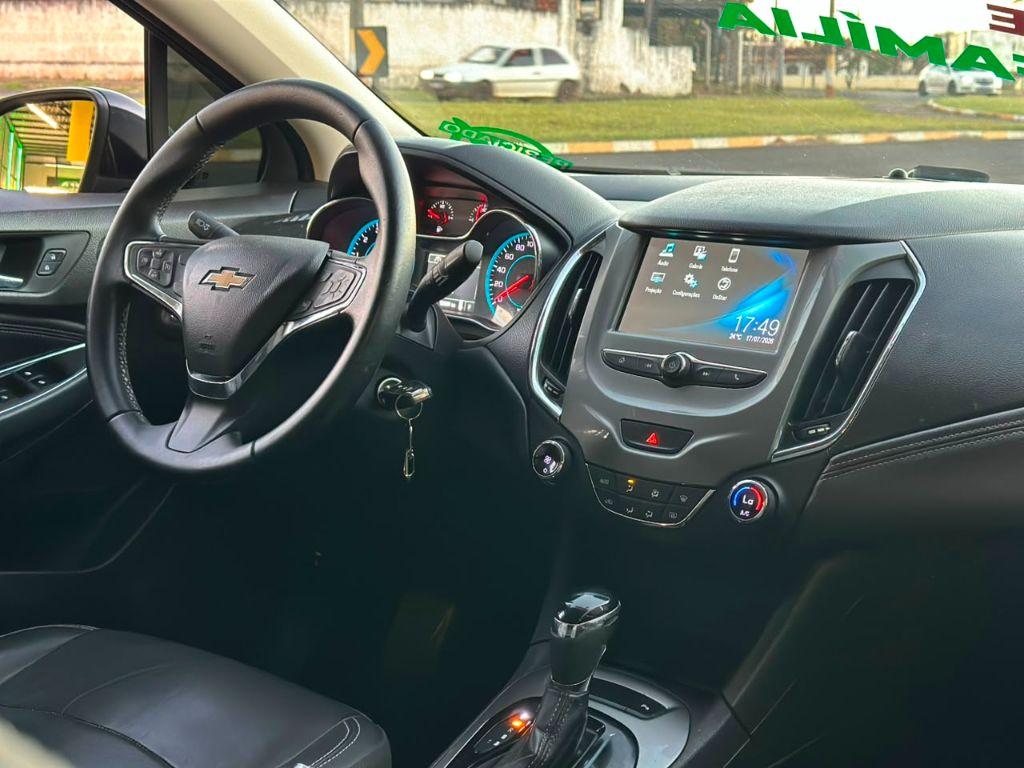 CHEVROLET Cruze Sedan - Foto