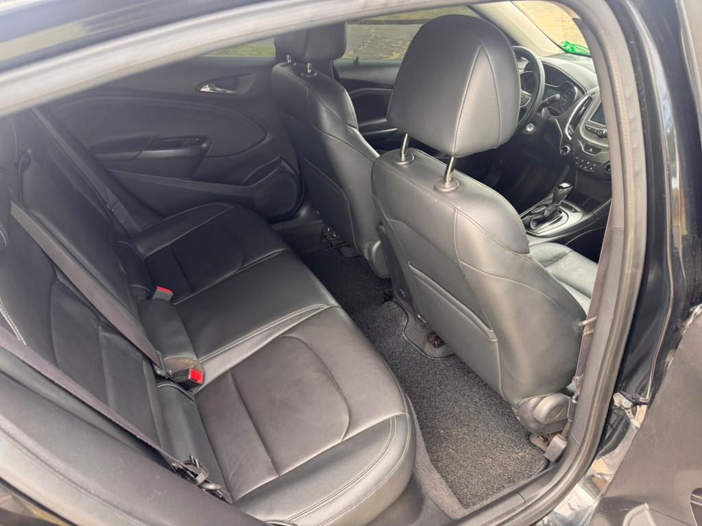 CHEVROLET Cruze Sedan - Foto