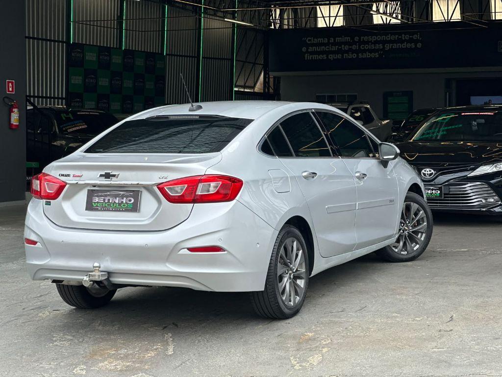 CHEVROLET Cruze Sedan - Foto