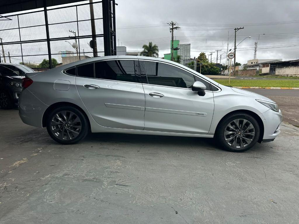 CHEVROLET Cruze Sedan - Foto