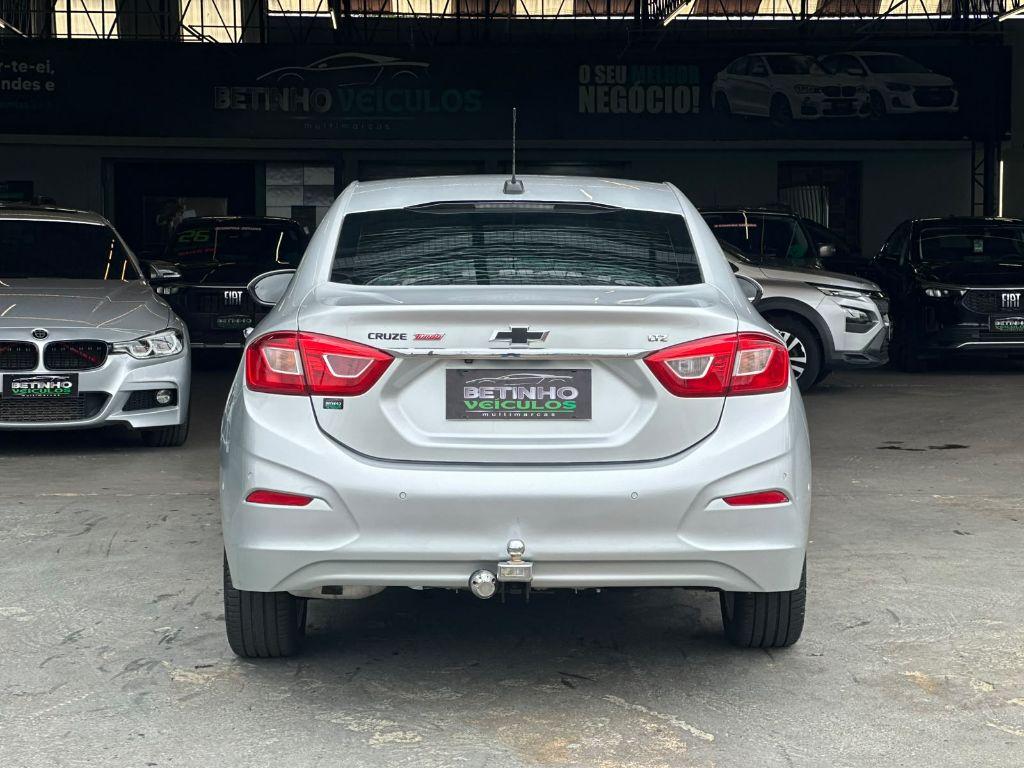 CHEVROLET Cruze Sedan - Foto