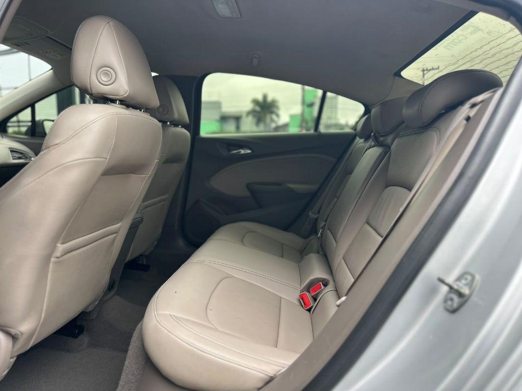 CHEVROLET Cruze Sedan - Foto