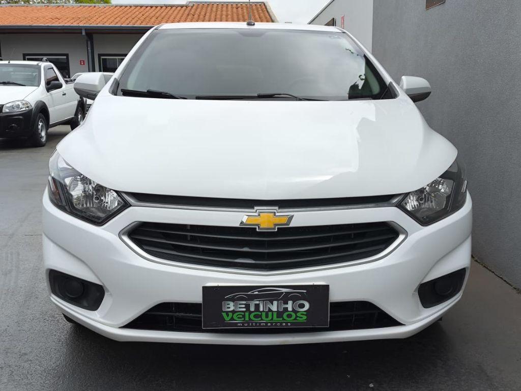 CHEVROLET Onix Hatch - Foto