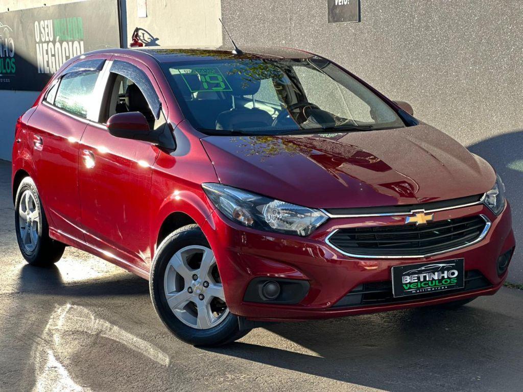 CHEVROLET Onix Hatch - Foto