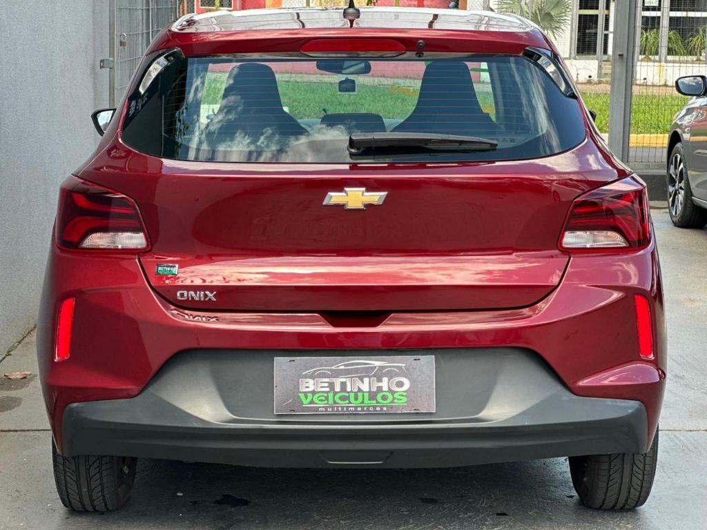 CHEVROLET Onix Hatch - Foto