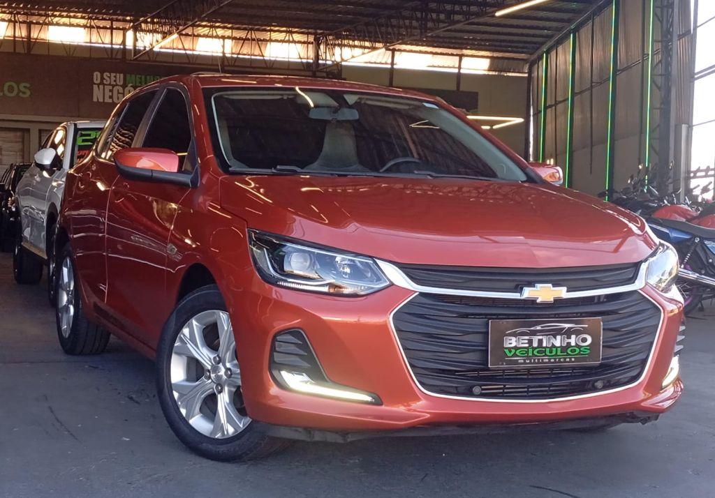 CHEVROLET Onix Hatch - Foto