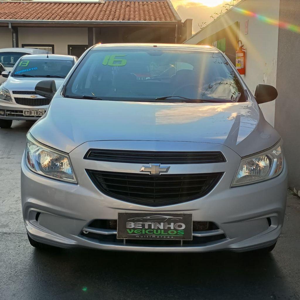 CHEVROLET Onix Hatch - Foto