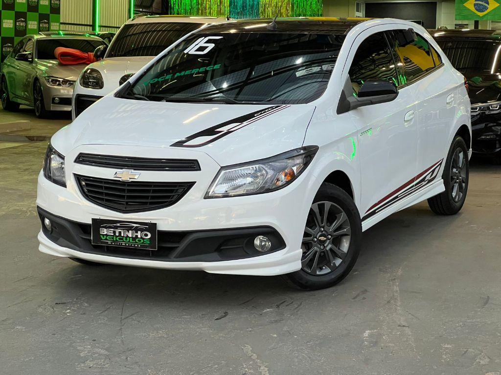 CHEVROLET Onix Hatch