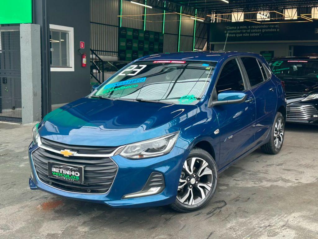CHEVROLET Onix Hatch - Foto