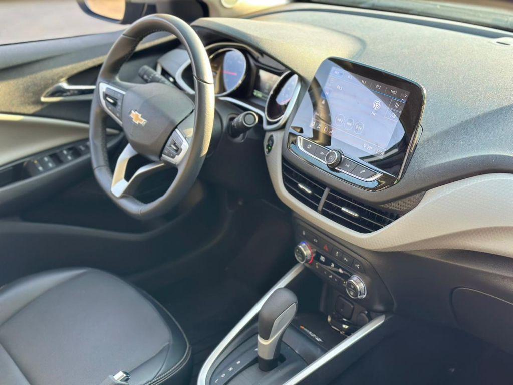 CHEVROLET Onix Sedan - Foto