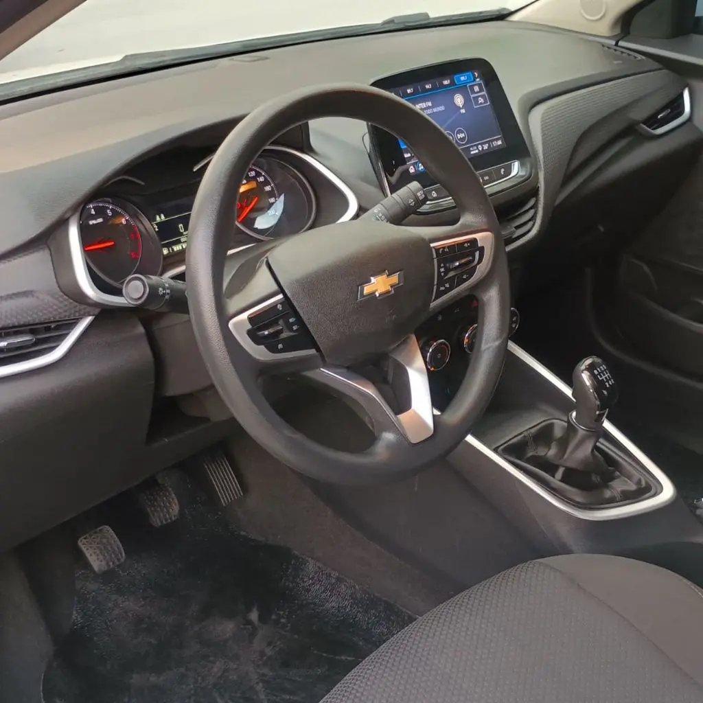 CHEVROLET Onix Sedan - Foto