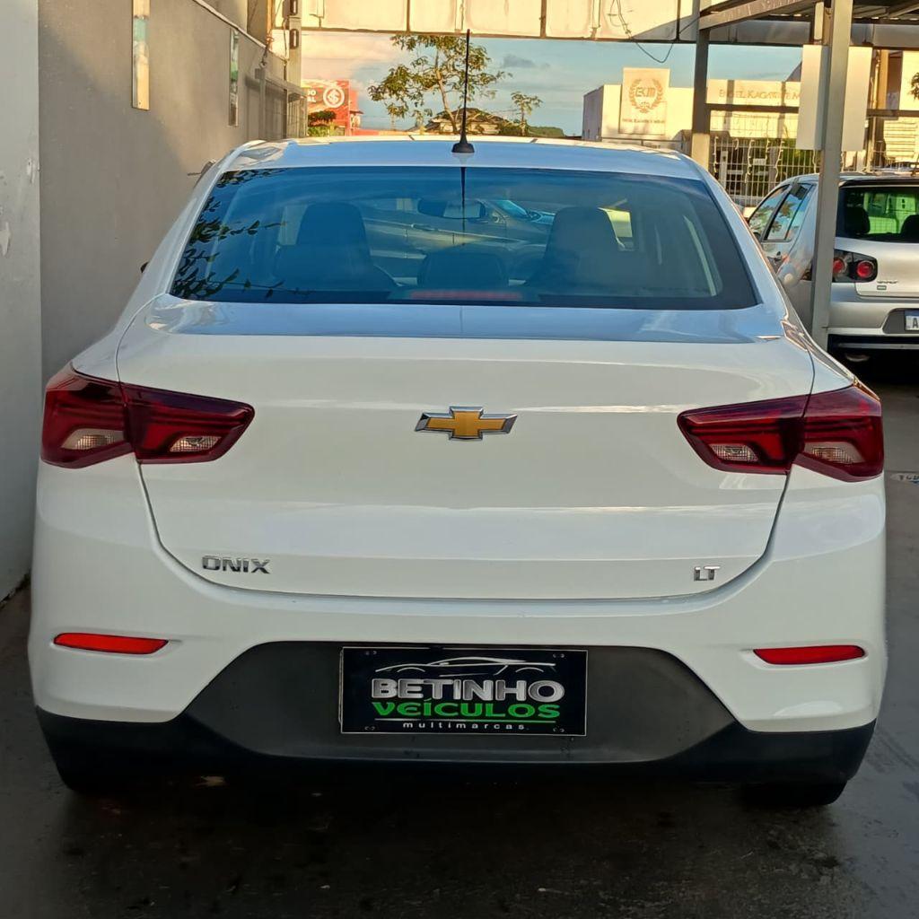 CHEVROLET Onix Sedan - Foto