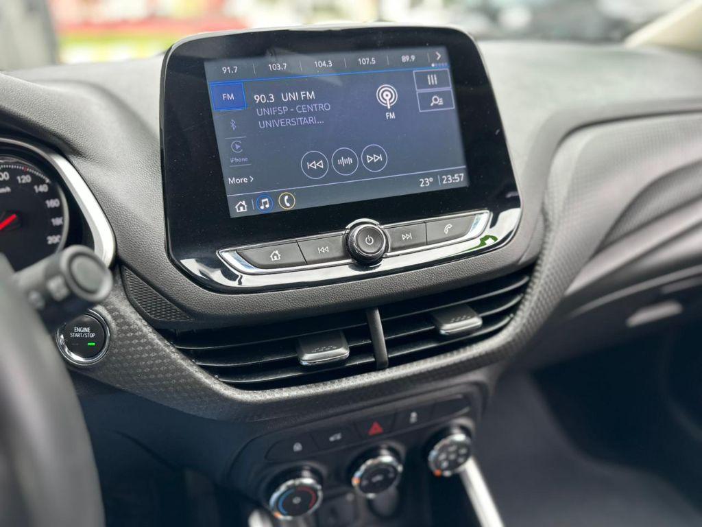 CHEVROLET Onix Sedan - Foto