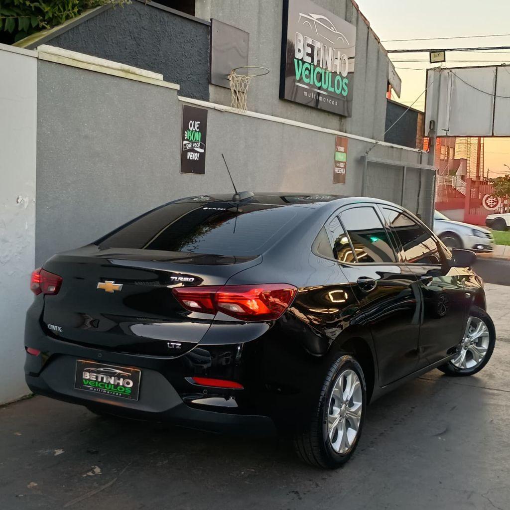 CHEVROLET Onix Sedan - Foto