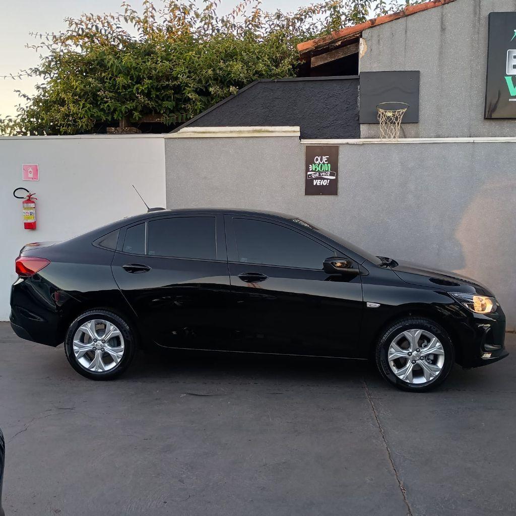 CHEVROLET Onix Sedan - Foto