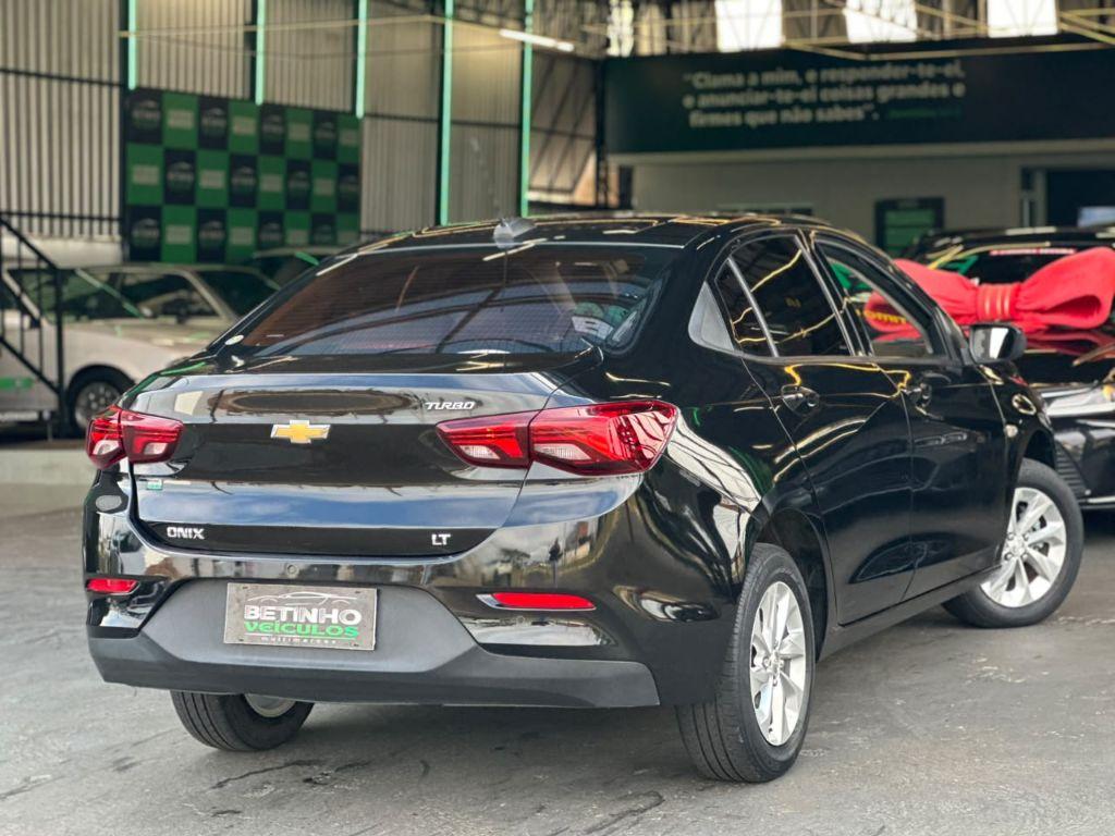 CHEVROLET Onix Sedan - Foto