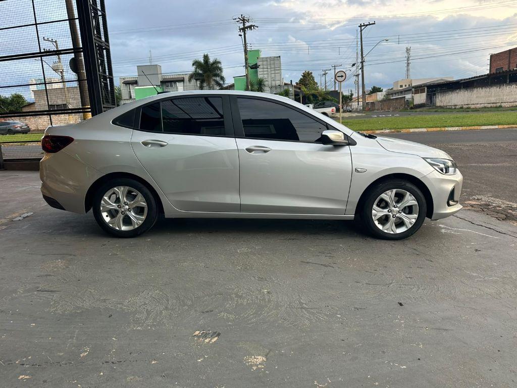 CHEVROLET Onix Sedan - Foto
