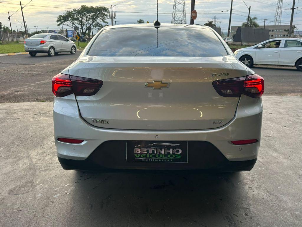 CHEVROLET Onix Sedan - Foto
