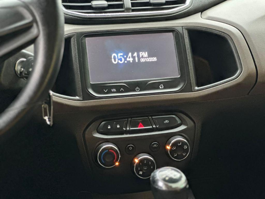 CHEVROLET Prisma - Foto