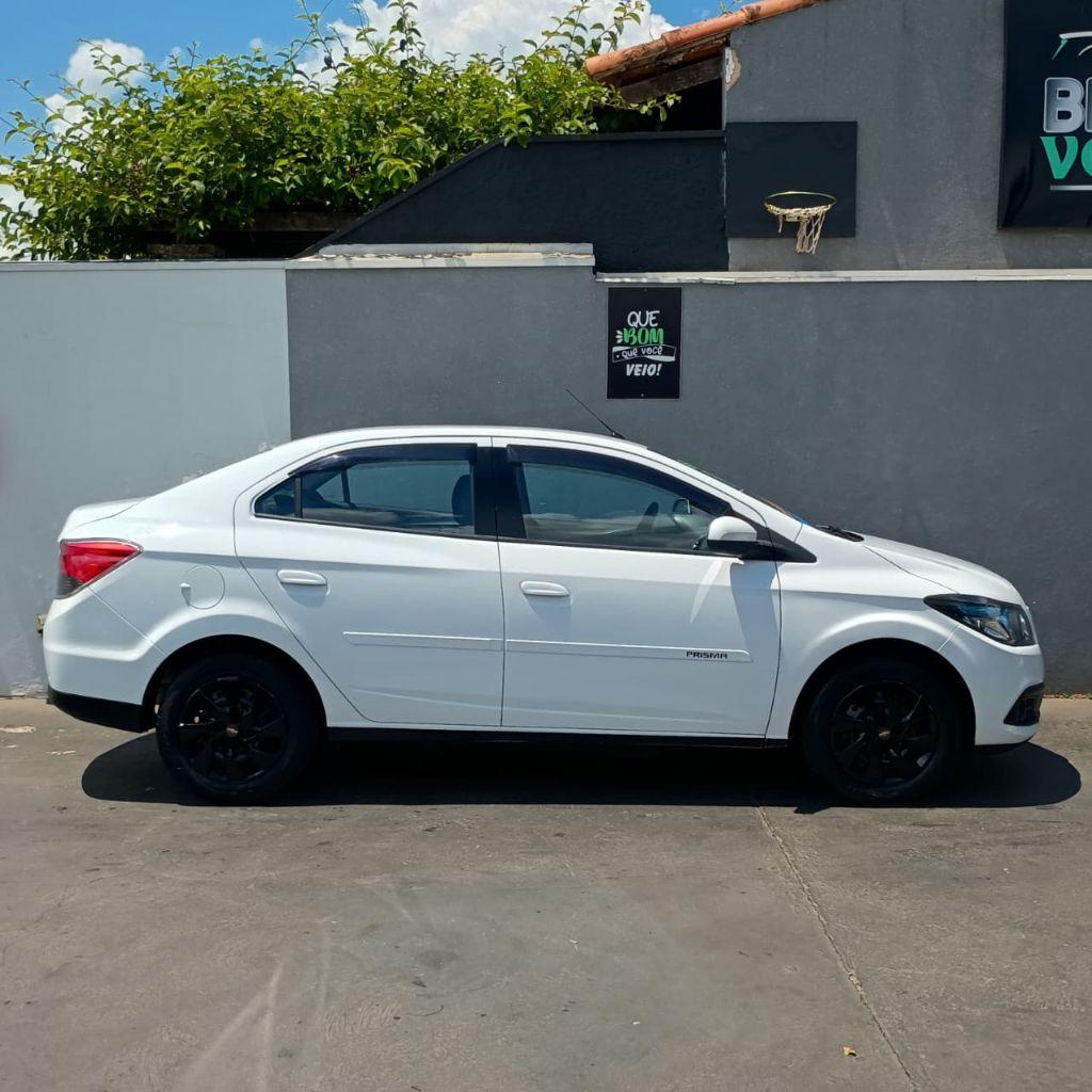 CHEVROLET Prisma - Foto