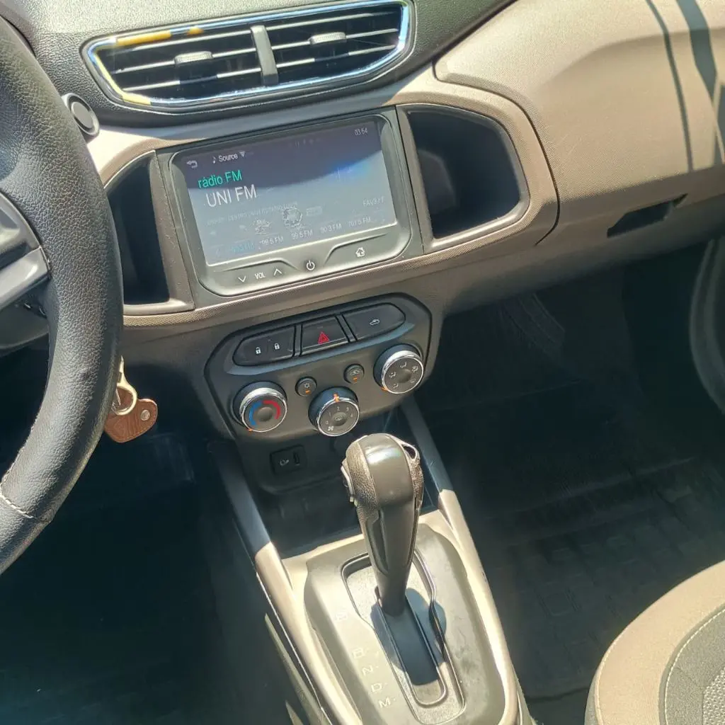 CHEVROLET Prisma - Foto