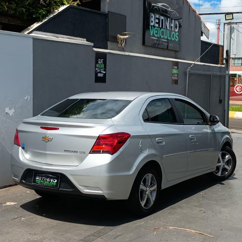 CHEVROLET Prisma - Foto