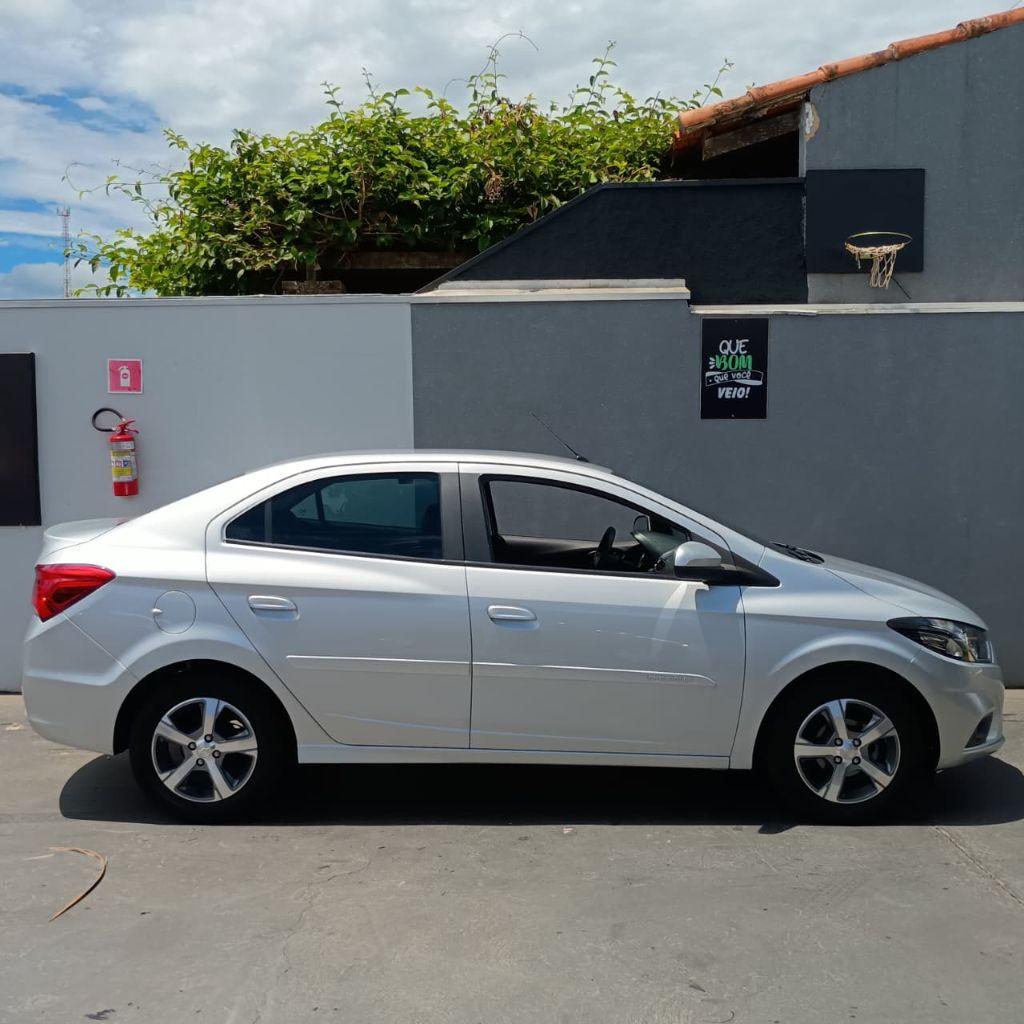 CHEVROLET Prisma - Foto