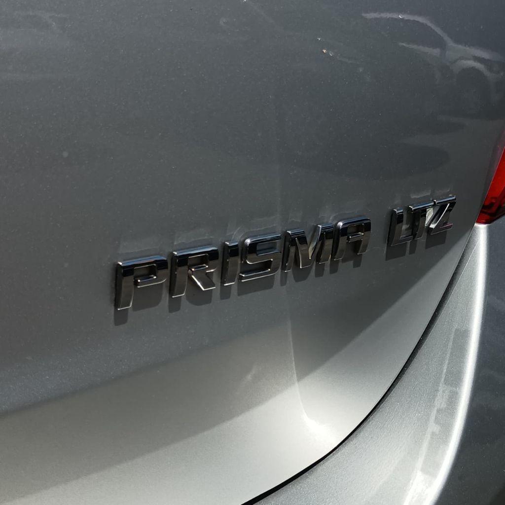 CHEVROLET Prisma - Foto