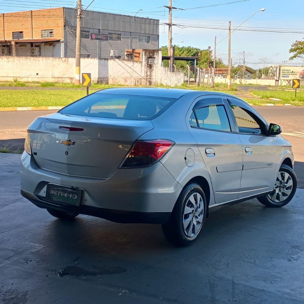 CHEVROLET Prisma - Foto