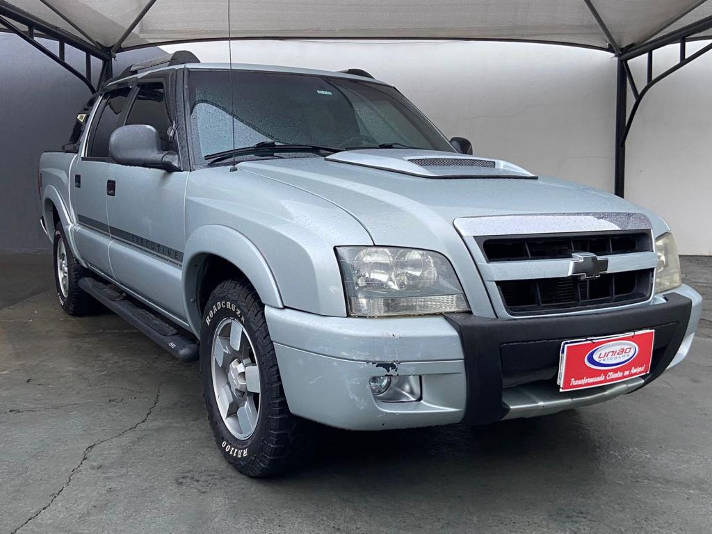 CHEVROLET S10