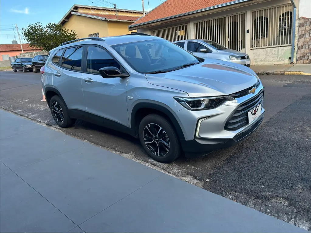 CHEVROLET Tracker - Foto