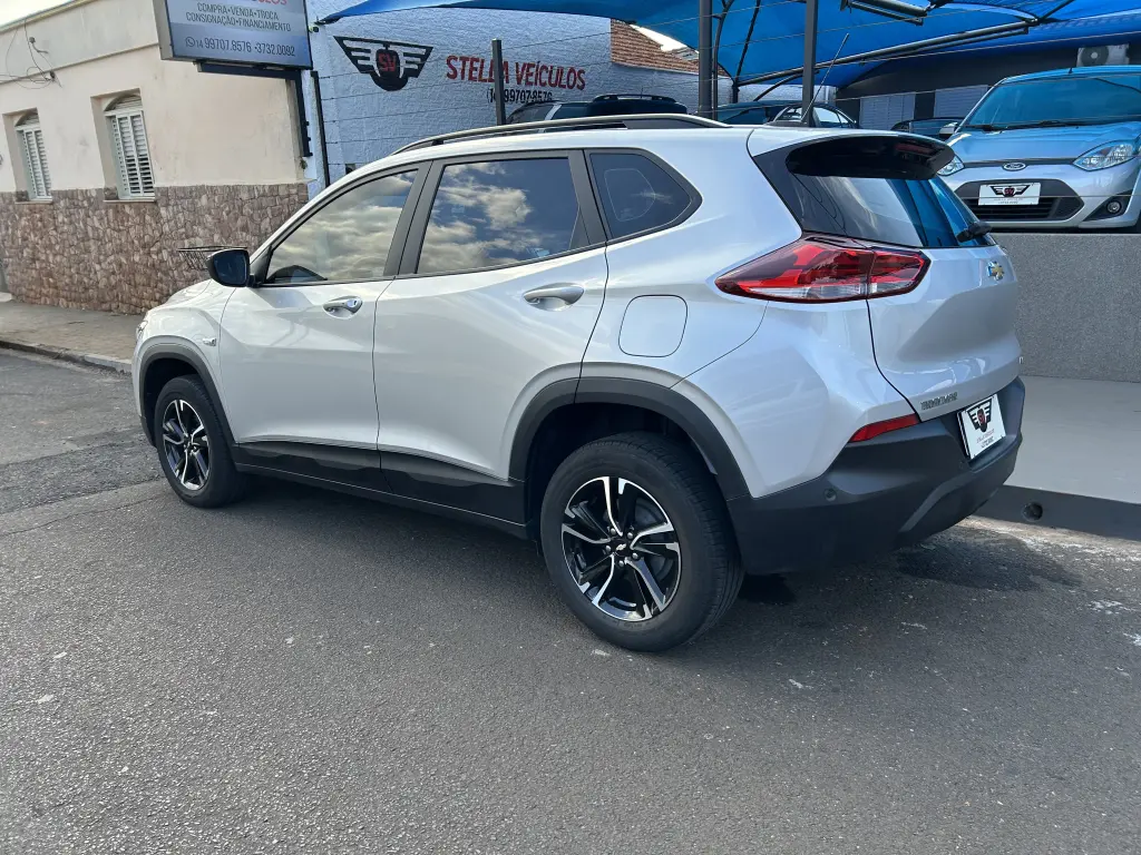 CHEVROLET Tracker - Foto