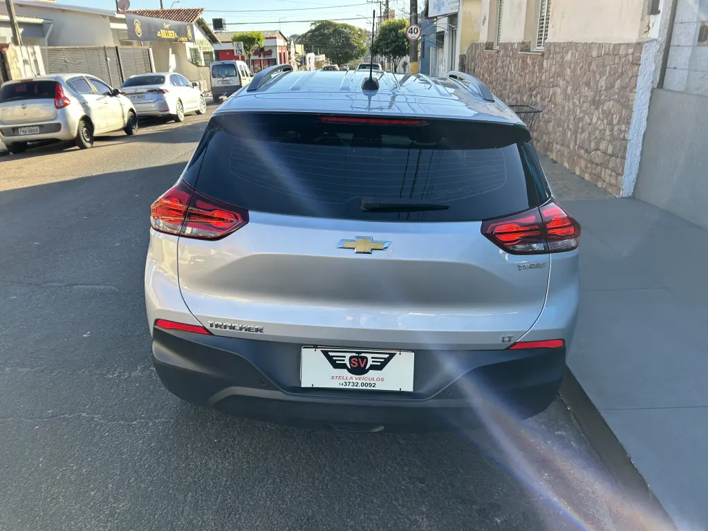 CHEVROLET Tracker - Foto