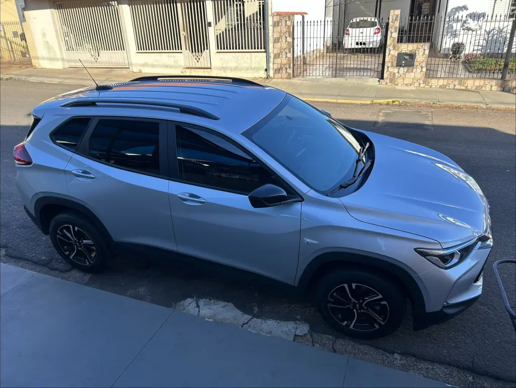 CHEVROLET Tracker - Foto