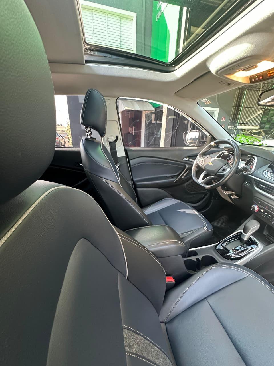 CHEVROLET Tracker - Foto