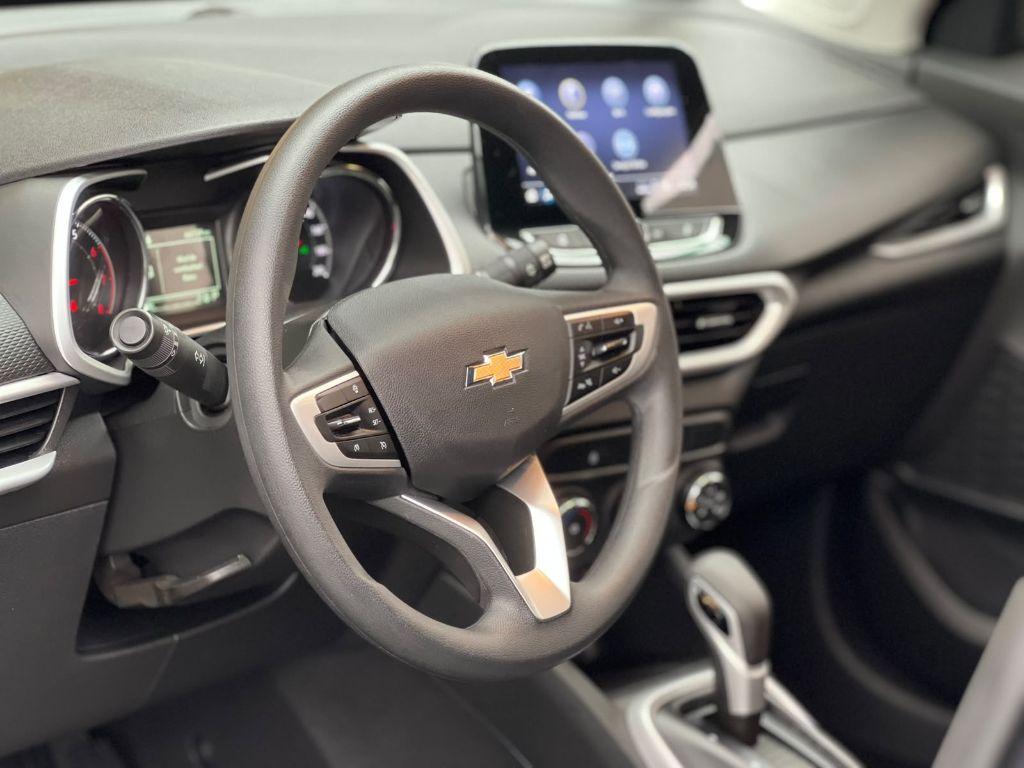 CHEVROLET Tracker - Foto