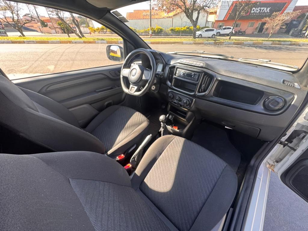 FIAT Fiorino Furgão - Foto