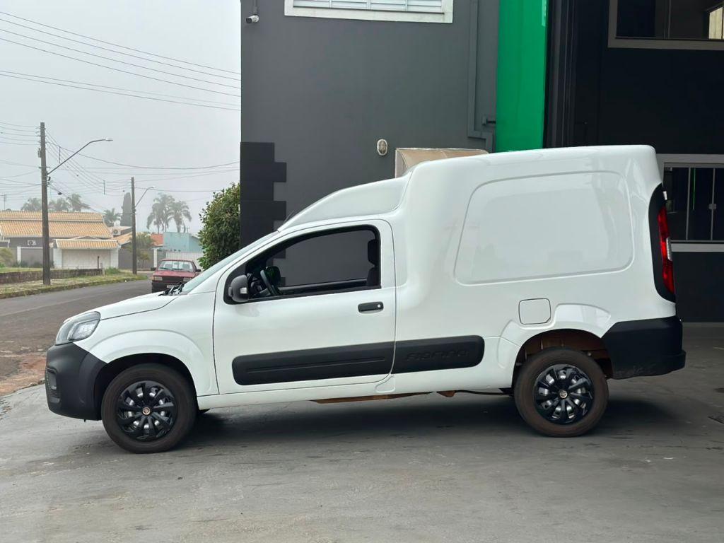 FIAT Fiorino Furgão - Foto
