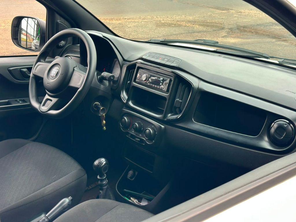 FIAT Fiorino Furgão - Foto