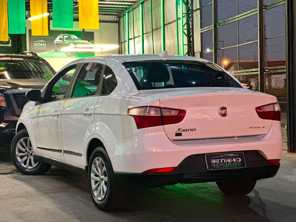 FIAT Grand Siena - Foto