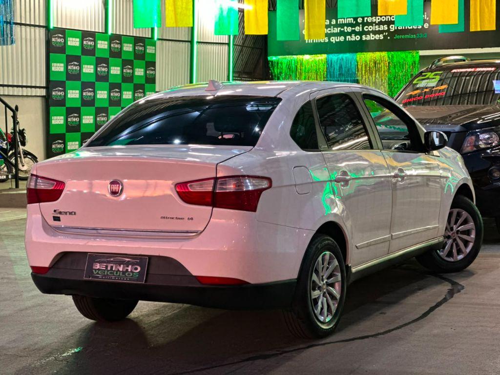 FIAT Grand Siena - Foto