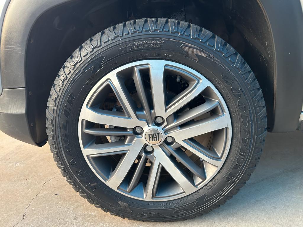 FIAT Strada - Miniatura