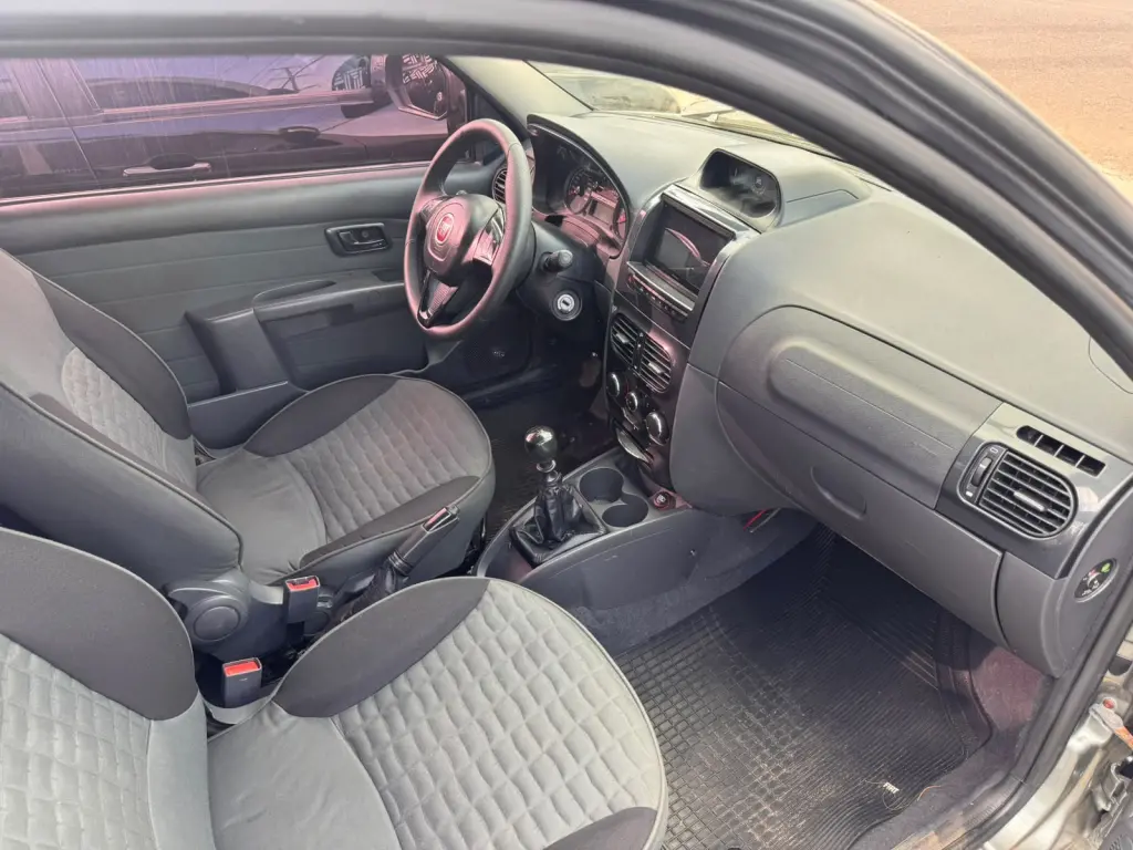 FIAT Strada - Foto