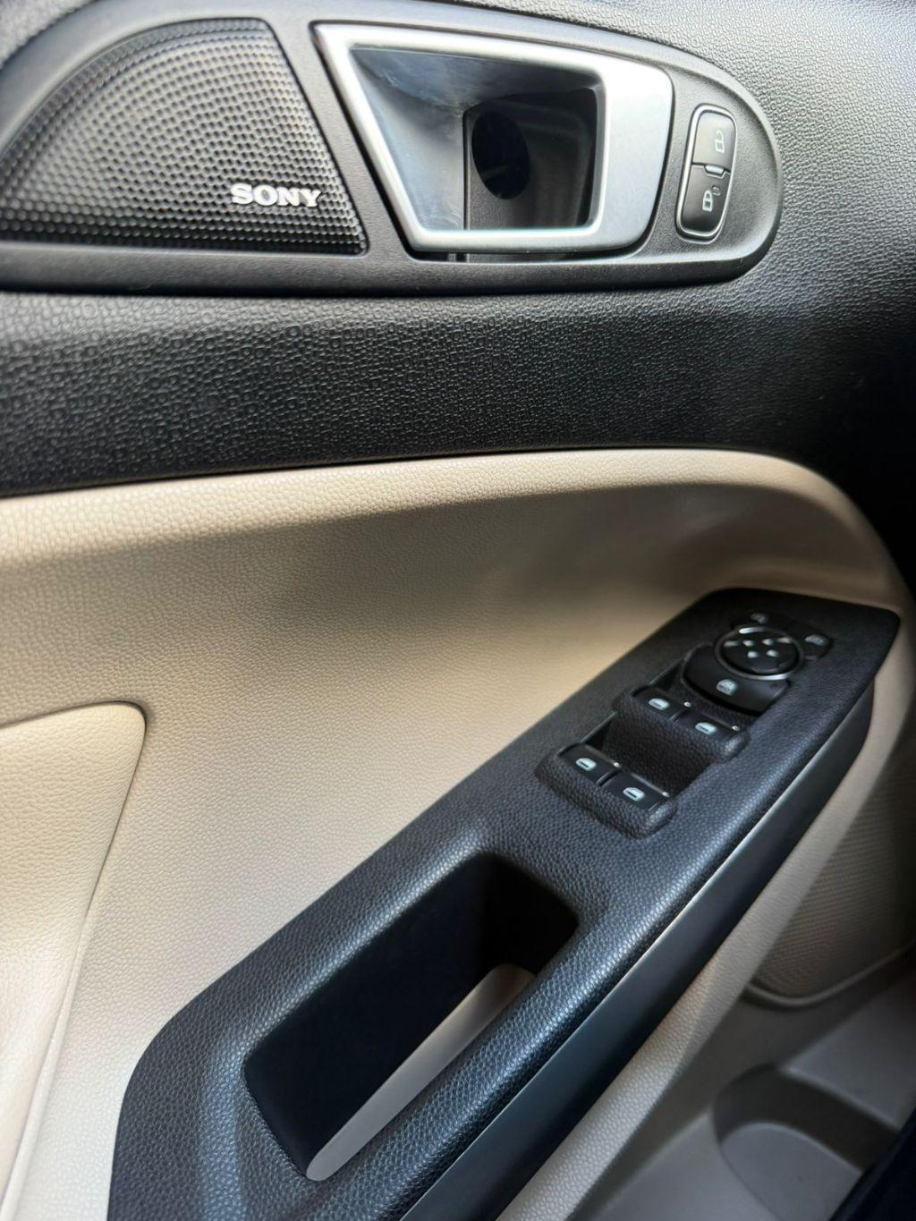 FORD Ecosport - Foto